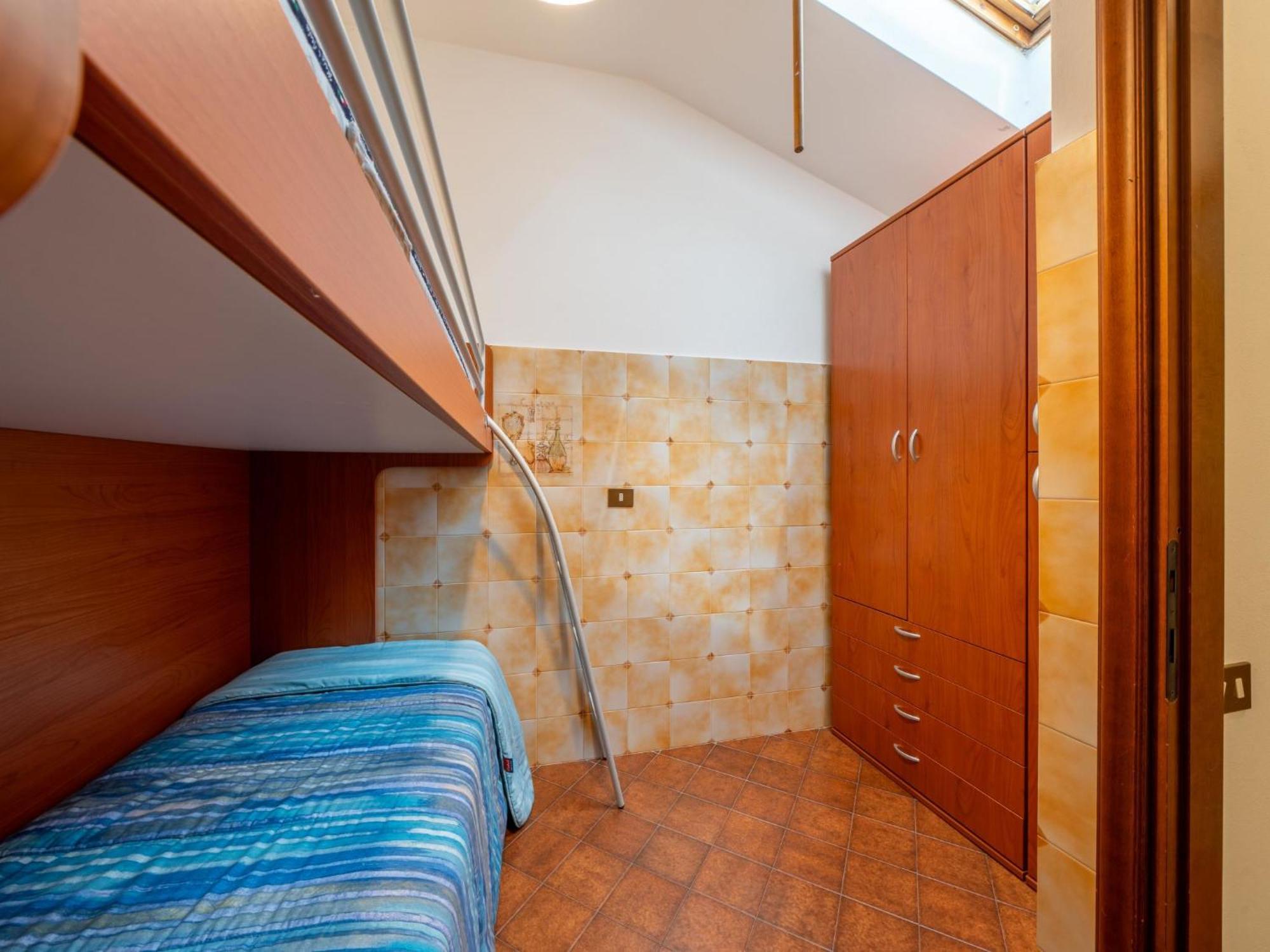 Apartment Tondo-2 By Interhome Castelveccana Exterior foto